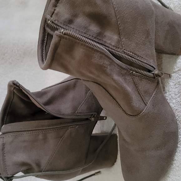 Booties - Picture 6 of 8